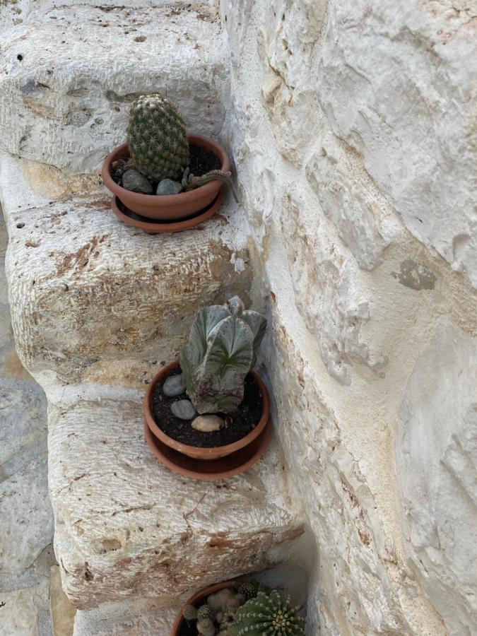 Вилла Trulli Del Relax Кастеллана-Гротте Экстерьер фото